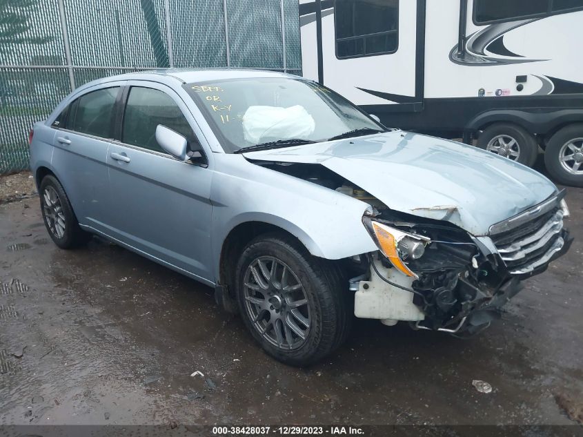 2014 CHRYSLER 200 LX - 1C3CCBABXEN211740