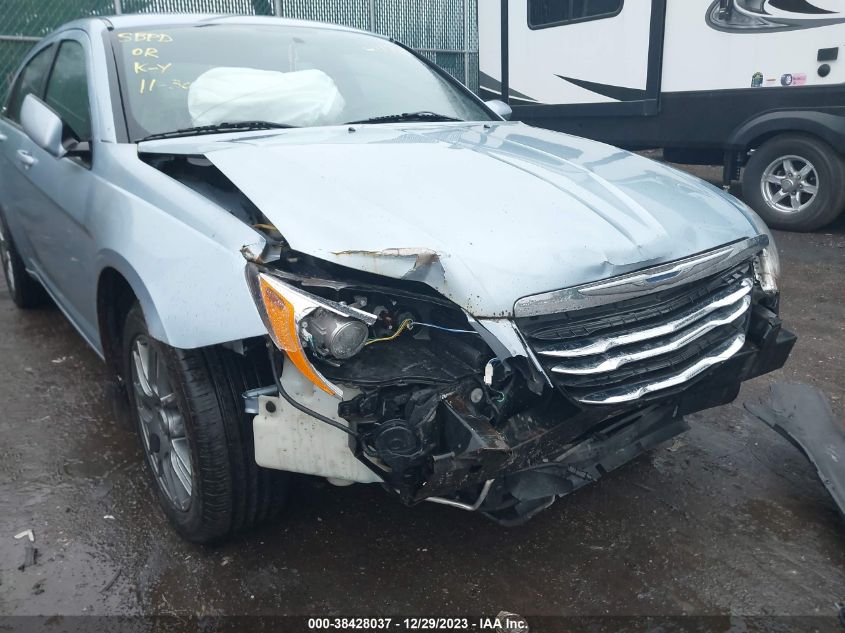 2014 CHRYSLER 200 LX - 1C3CCBABXEN211740