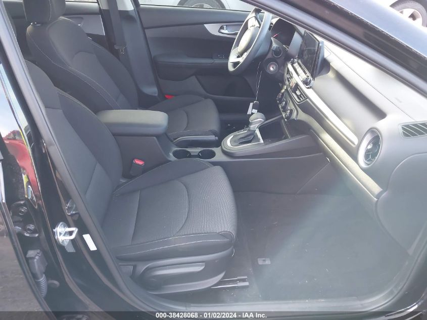 2023 KIA FORTE LXS - 3KPF24AD3PE671516