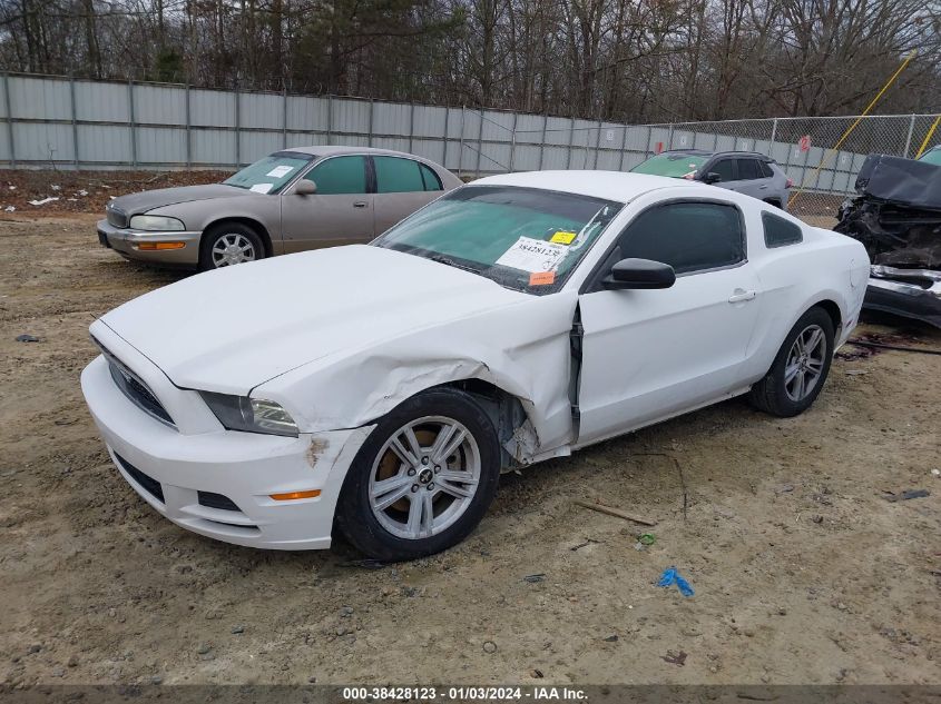 2014 FORD MUSTANG V6 - 1ZVBP8AM2E5275896