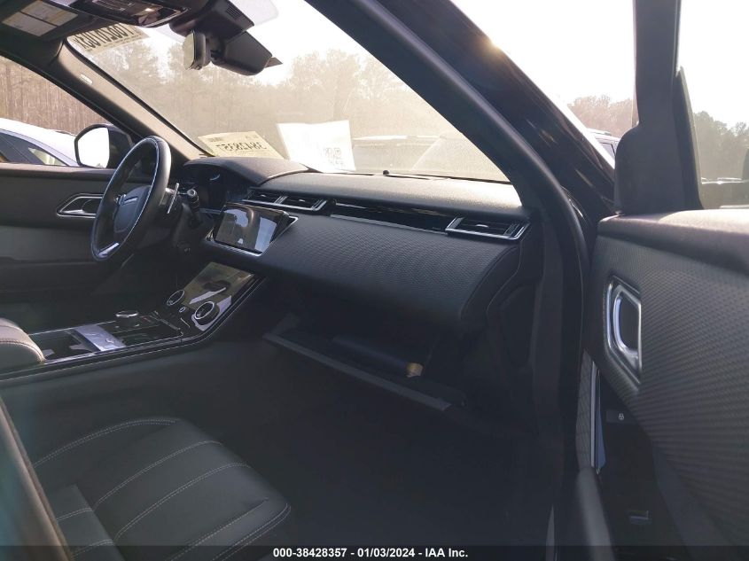 2019 LAND ROVER RANGE ROVER VELAR R-DYNAMIC SE - SALYL2EX1KA215775