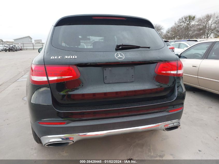 2016 MERCEDES-BENZ GLC 300 - WDC0G4JB0GF078590