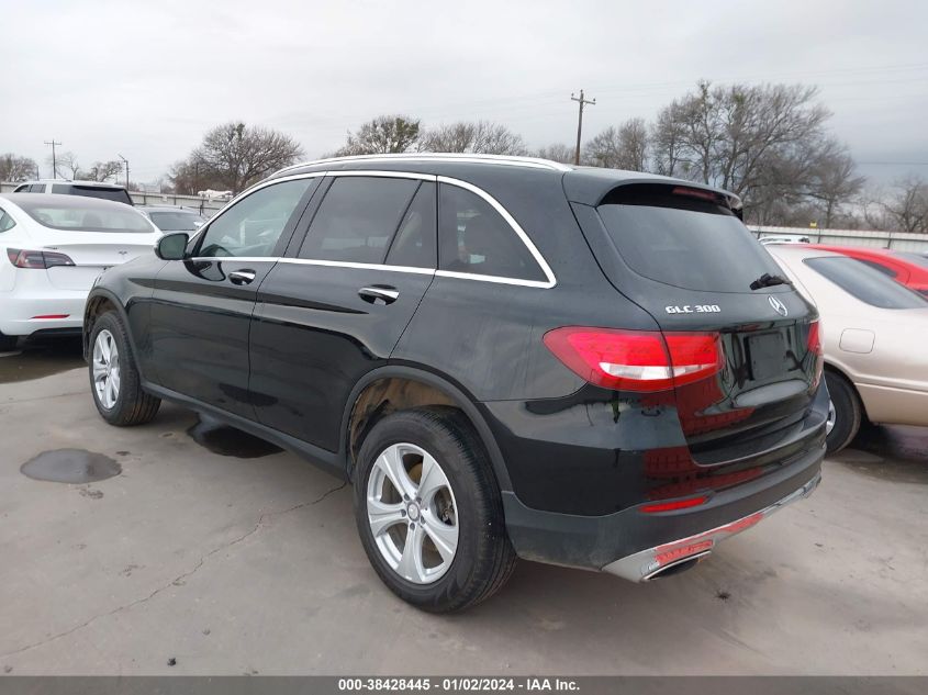 2016 MERCEDES-BENZ GLC 300 - WDC0G4JB0GF078590
