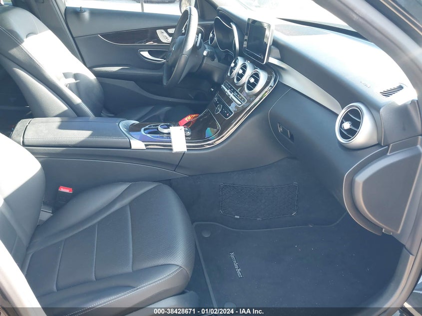 VIN WDDWF4JB3JR422167 2018 MERCEDES-BENZ C 300 300