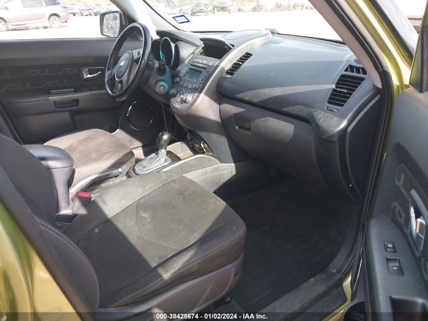 2013 KIA SOUL + - KNDJT2A65D7496887