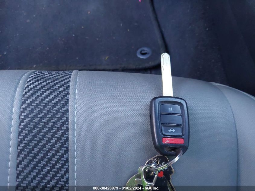 2018 HONDA CIVIC LX - 2HGFC2F52JH517881