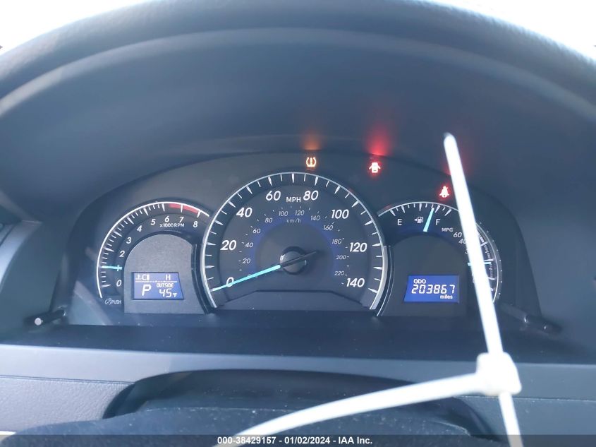 2014 TOYOTA CAMRY XLE - 4T4BF1FK8ER417518