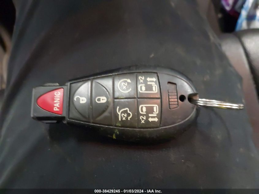 2019 DODGE GRAND CARAVAN SXT - 2C4RDGCG3KR674701