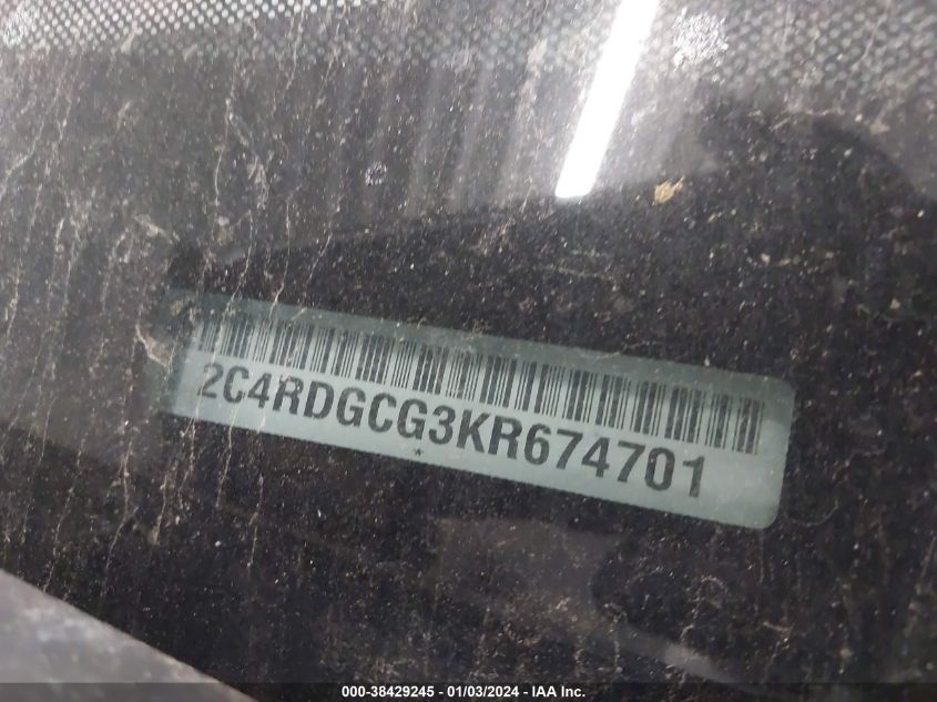 2019 DODGE GRAND CARAVAN SXT - 2C4RDGCG3KR674701