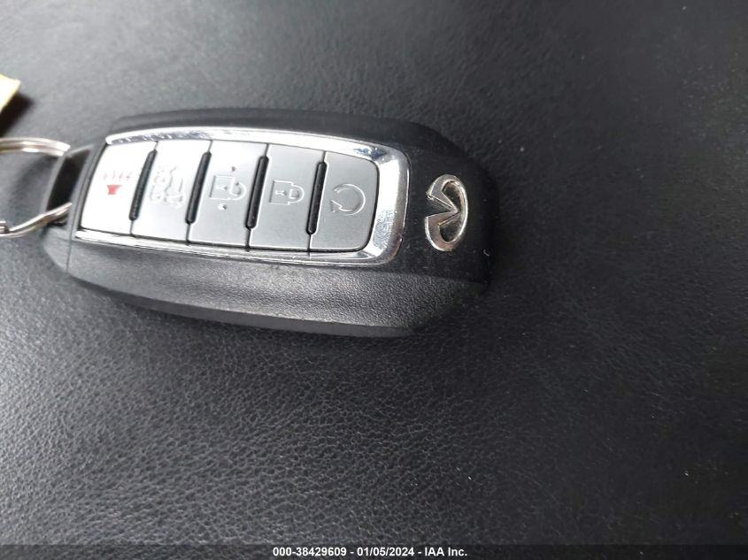 2019 INFINITI QX60 LUXE - 5N1DL0MM3KC568259