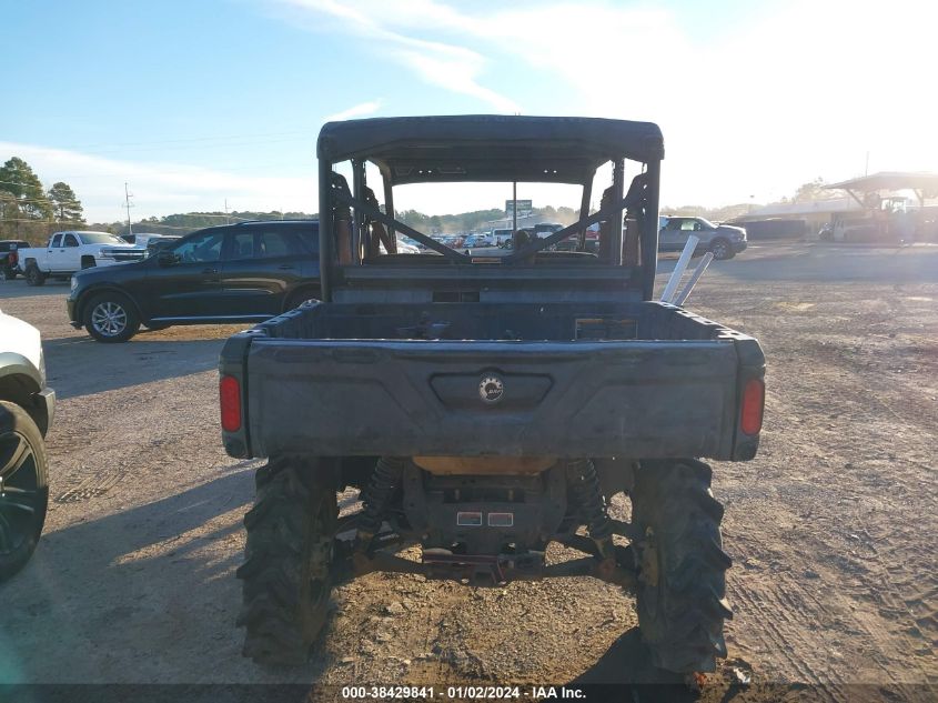 2017 CAN-AM DEFENDER MAX XT HD10 - 3JBUCAP45HK000736