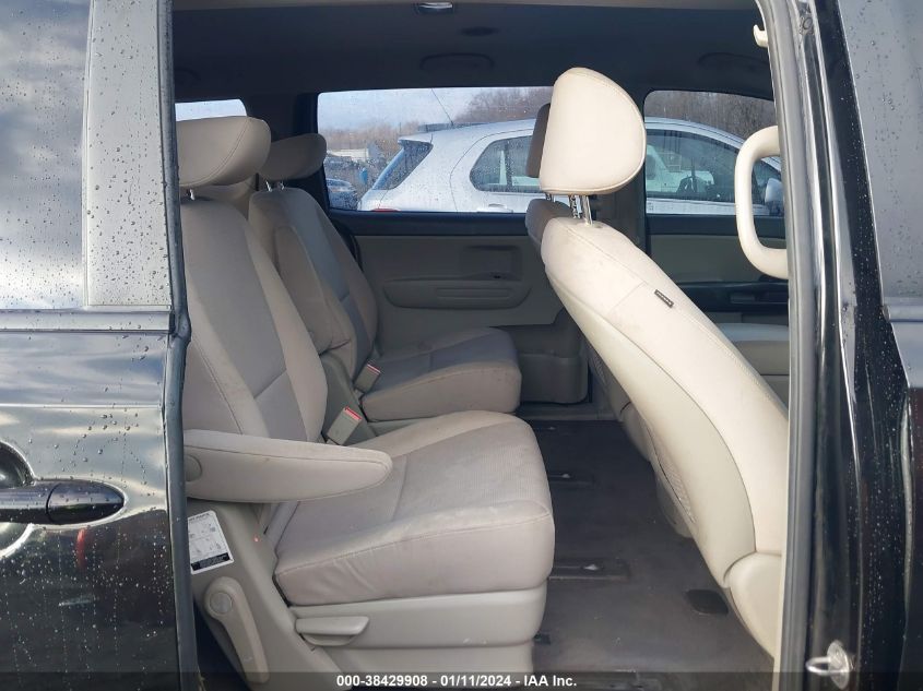 2018 KIA SEDONA L - KNDMA5C14J6403400