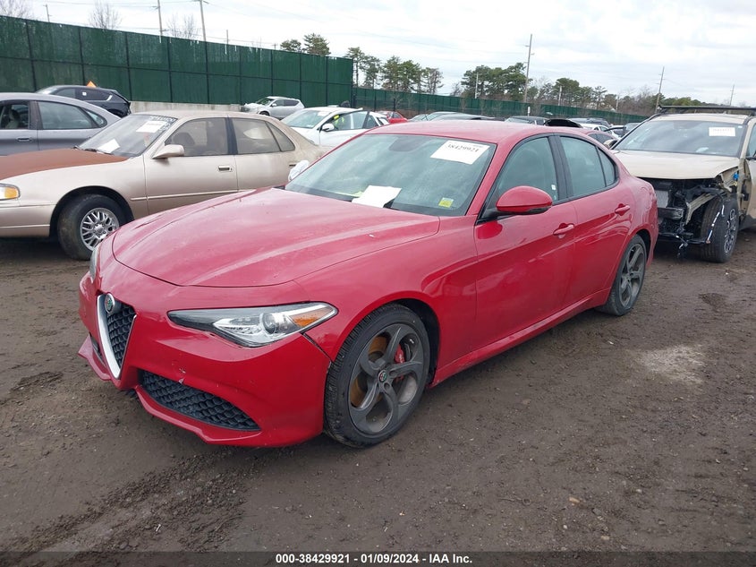 VIN ZARFAECN8H7557095 2017 ALFA ROMEO GIULIA TI RWD