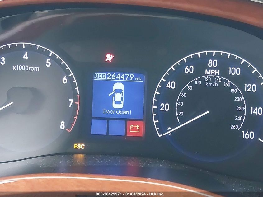 2013 HYUNDAI GENESIS 3.8 - KMHGC4DD5DU210291