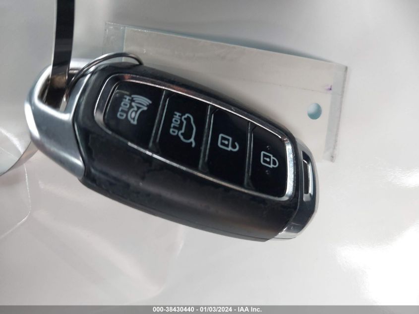 2019 HYUNDAI KONA LIMITED - KM8K33A57KU222750