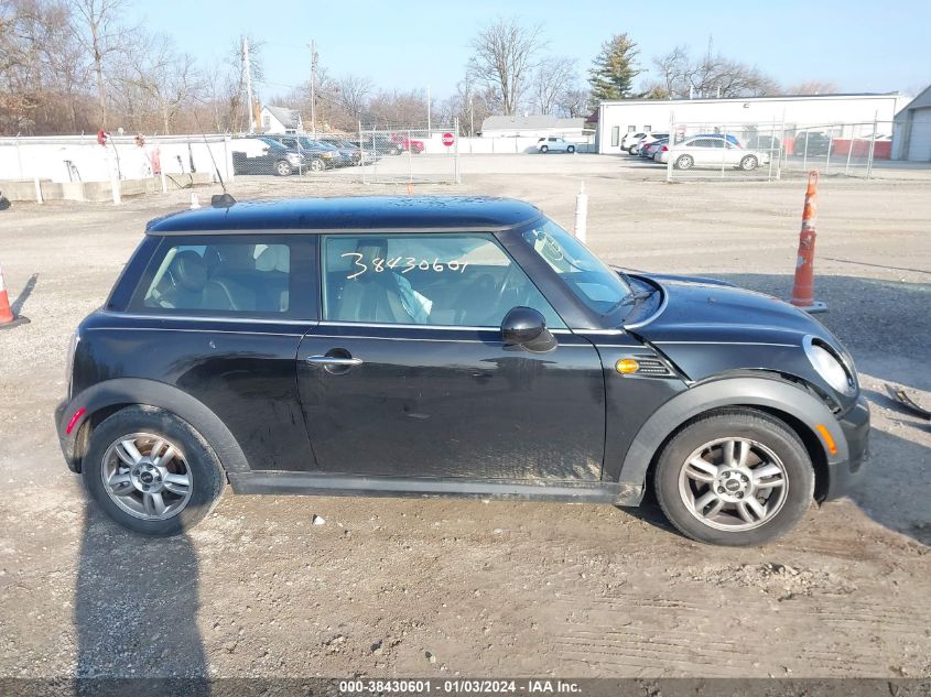 WMWSU3C55BT096681 | 2011 MINI COOPER