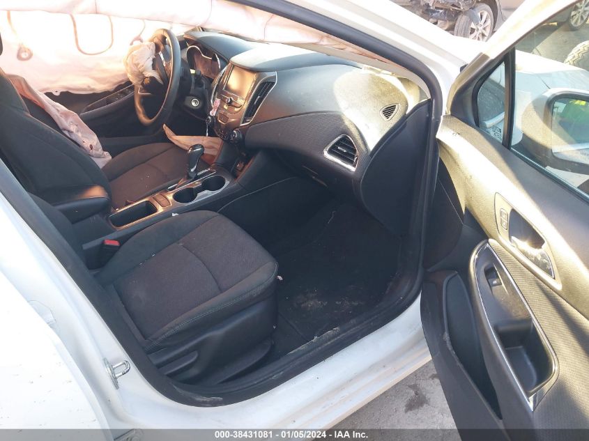 2018 CHEVROLET CRUZE LT - 1G1BE5SM5J7113788