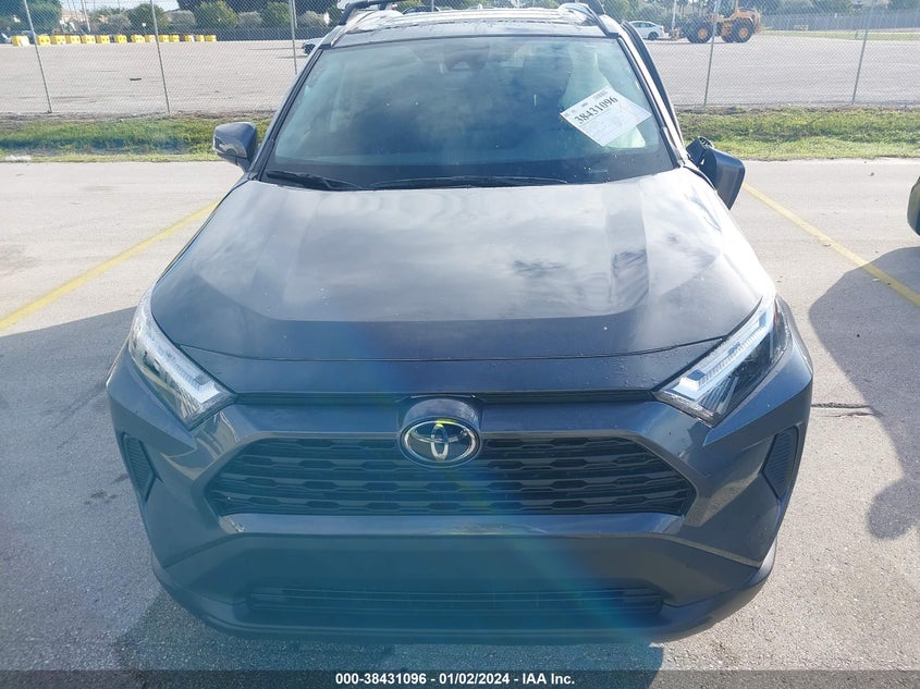 VIN 2T3W1RFV2PW293386 2023 TOYOTA RAV4 XLE/XLE PREMIUM