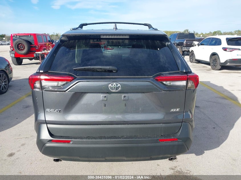 VIN 2T3W1RFV2PW293386 2023 TOYOTA RAV4 XLE/XLE PREMIUM