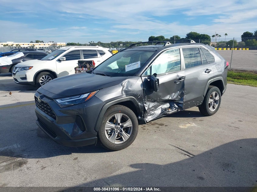 VIN 2T3W1RFV2PW293386 2023 TOYOTA RAV4 XLE/XLE PREMIUM