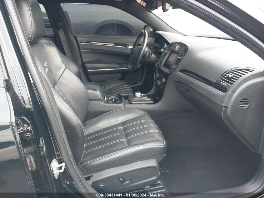 2019 CHRYSLER 300 300S - 2C3CCABG2KH690731