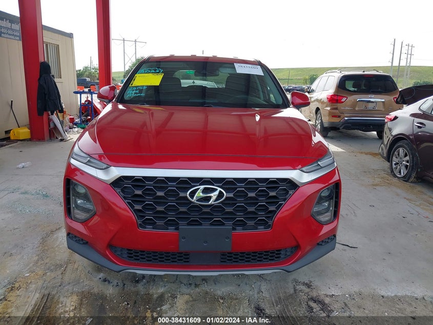 VIN 5NMS23AD4KH001127 2019 HYUNDAI SANTA FE SE