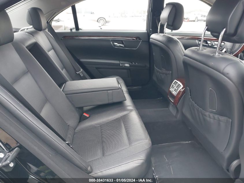 2013 MERCEDES-BENZ S 550 WDDNG7DB4DA494830
