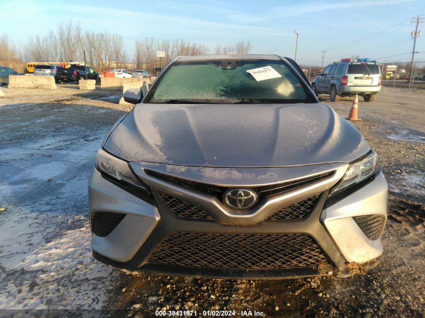 2018 TOYOTA CAMRY L/LE/XLE/SE/XSE - 4T1B11HK7JU609965