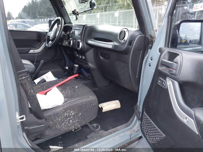 2014 JEEP WRANGLER UNLIMITED SAHARA - 1C4BJWEG9EL128192