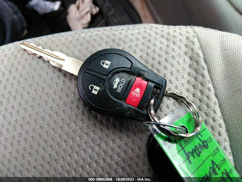 2014 NISSAN VERSA 1.6 SV - 3N1CN7AP1EL836206