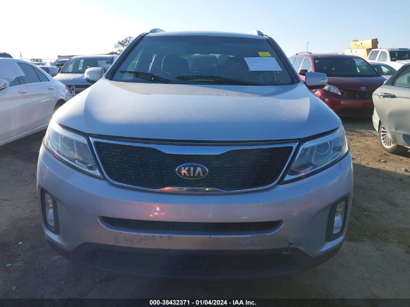 2014 KIA SORENTO LX - 5XYKTCA62EG523316