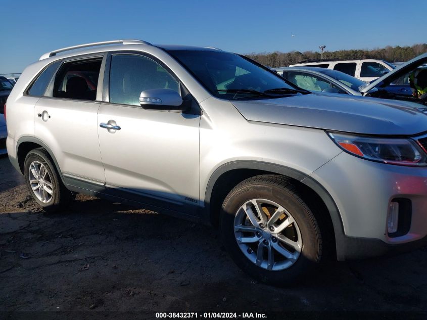 2014 KIA SORENTO LX - 5XYKTCA62EG523316