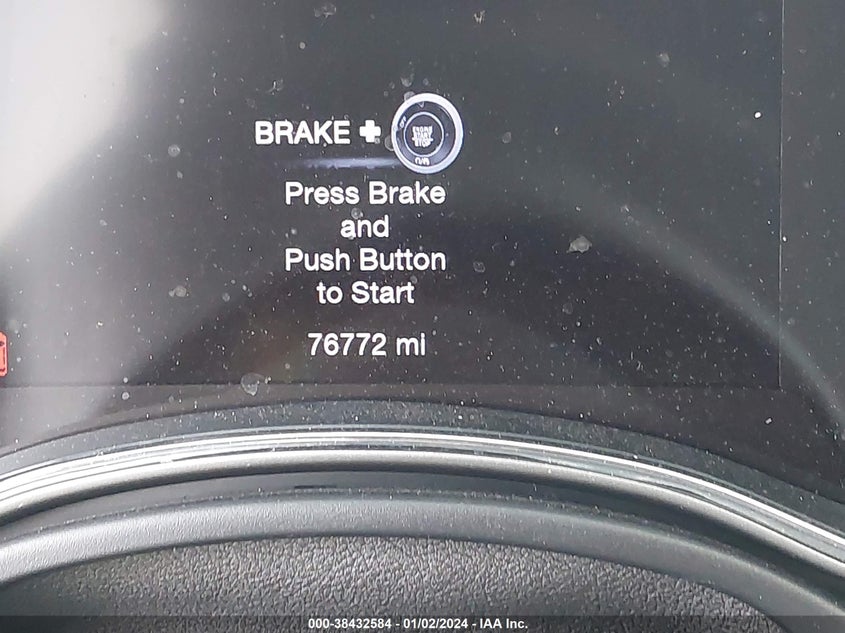 VIN 1C4RJEAG7JC311762 2018 JEEP GRAND CHEROKEE LAREDO 4X2
