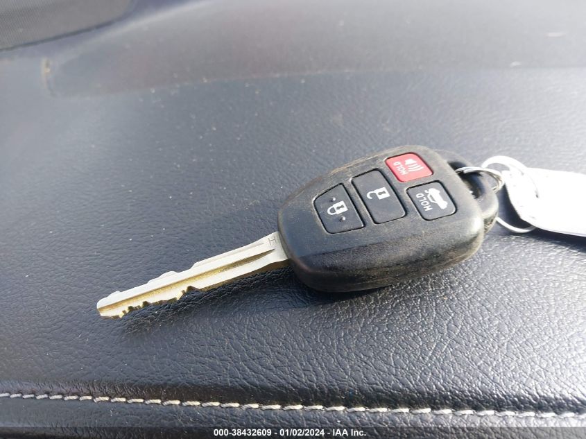 2017 TOYOTA CAMRY XLE - 4T1BF1FK3HU427968