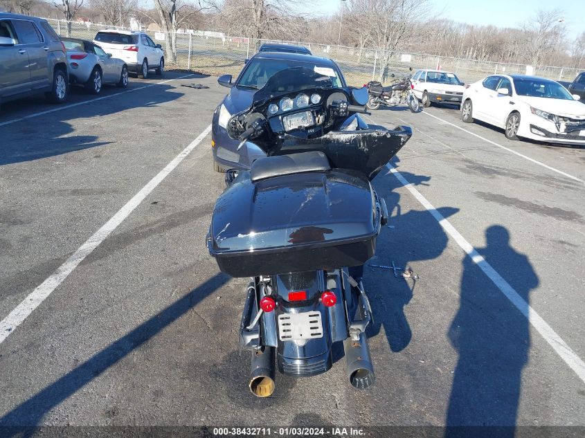 2018 HARLEY-DAVIDSON FLHXS STREET GLIDE SPECIAL - 1HD1KRC12JB653358