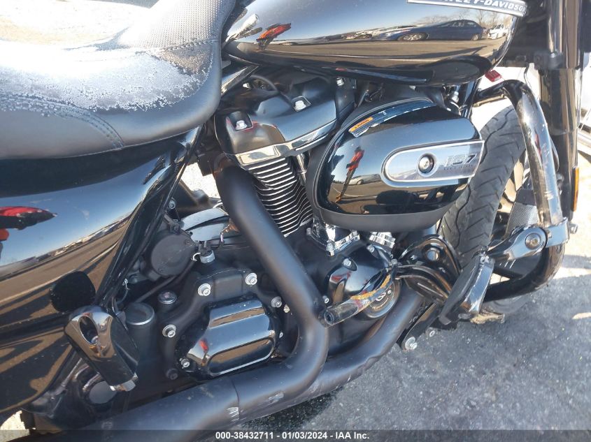 2018 HARLEY-DAVIDSON FLHXS STREET GLIDE SPECIAL - 1HD1KRC12JB653358