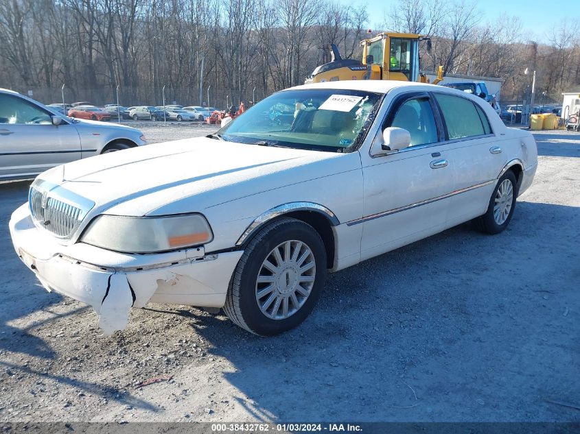 1LNHM81W73Y608656 | 2003 LINCOLN TOWN CAR