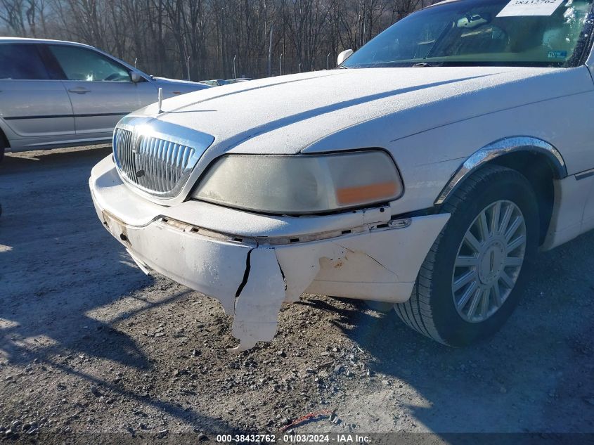 1LNHM81W73Y608656 | 2003 LINCOLN TOWN CAR