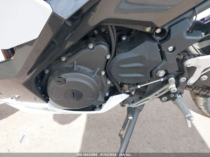 2023 KAWASAKI EX400 - JKAEXKH12PDAN9626