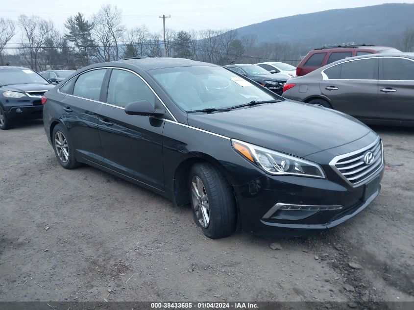 2015 HYUNDAI SONATA SE - 5NPE24AF4F8210378