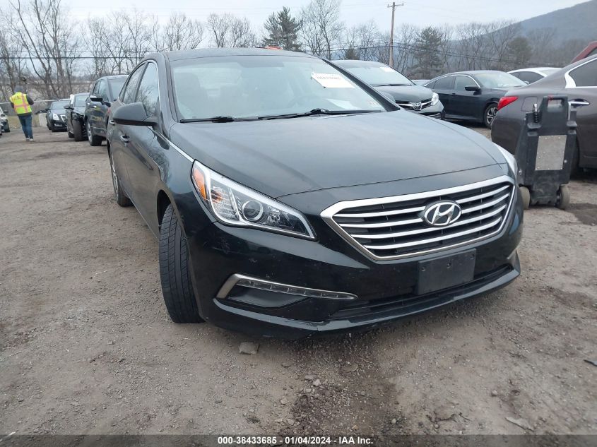 2015 HYUNDAI SONATA SE - 5NPE24AF4F8210378