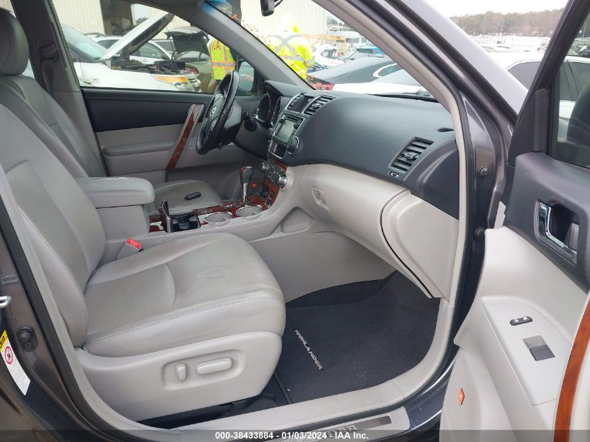 2013 TOYOTA HIGHLANDER LIMITED V6 - 5TDYK3EH0DS119974