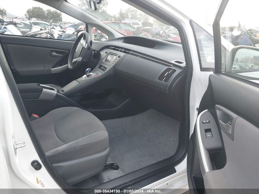 2014 TOYOTA PRIUS THREE - JTDKN3DU3E1747750