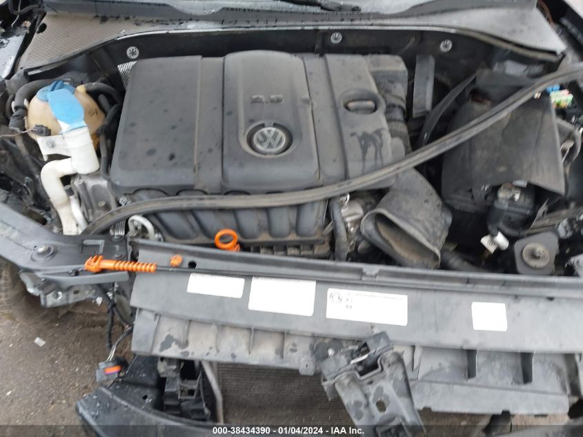 2013 VOLKSWAGEN PASSAT S - 1VWAP7A36DC090158