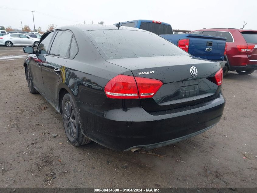 2013 VOLKSWAGEN PASSAT S - 1VWAP7A36DC090158