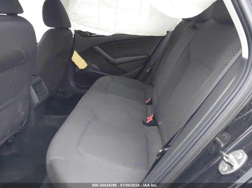 2013 VOLKSWAGEN PASSAT S - 1VWAP7A36DC090158