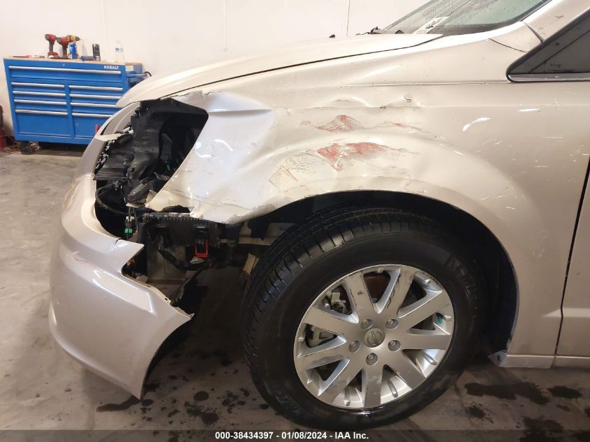 2015 CHRYSLER TOWN & COUNTRY TOURING - 2C4RC1BG4FR571665