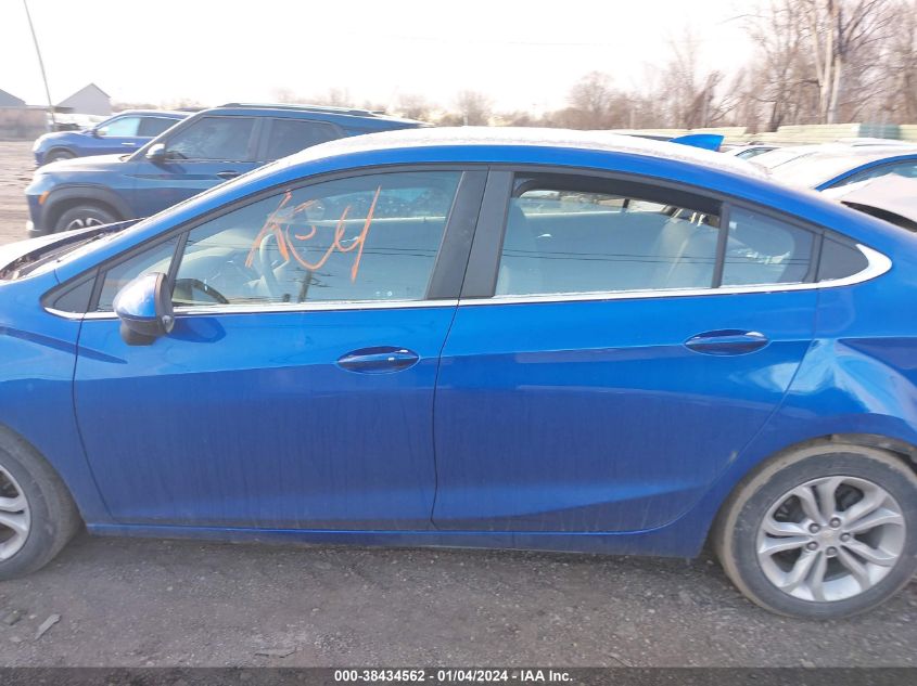 2019 CHEVROLET CRUZE LT - 1G1BE5SM4K7137467