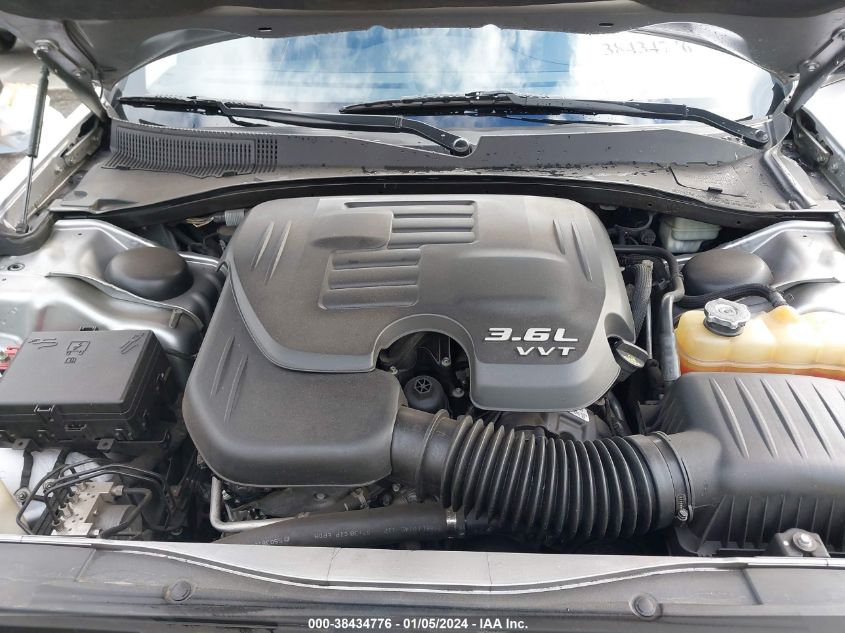 2015 CHRYSLER 300C - 2C3CCAEG2FH760360