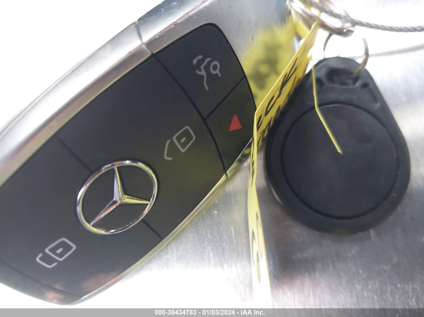 2021 MERCEDES-BENZ C 300 300 - W1KWJ8DB3MG067860